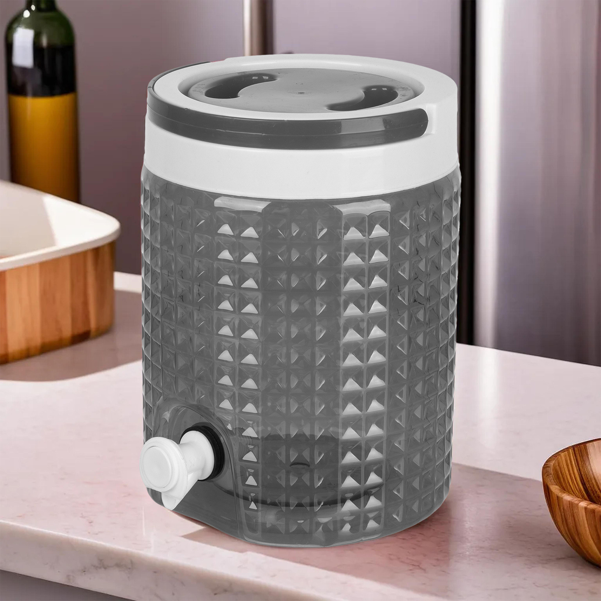 Kuber Industries Water Camper | Travelling Water Jug | Water Jug Camper for Home-Travel-Picnic-Office | Water Dispenser Can | Jug with Tap | Water Storage Container | 4.5 LTR | Black