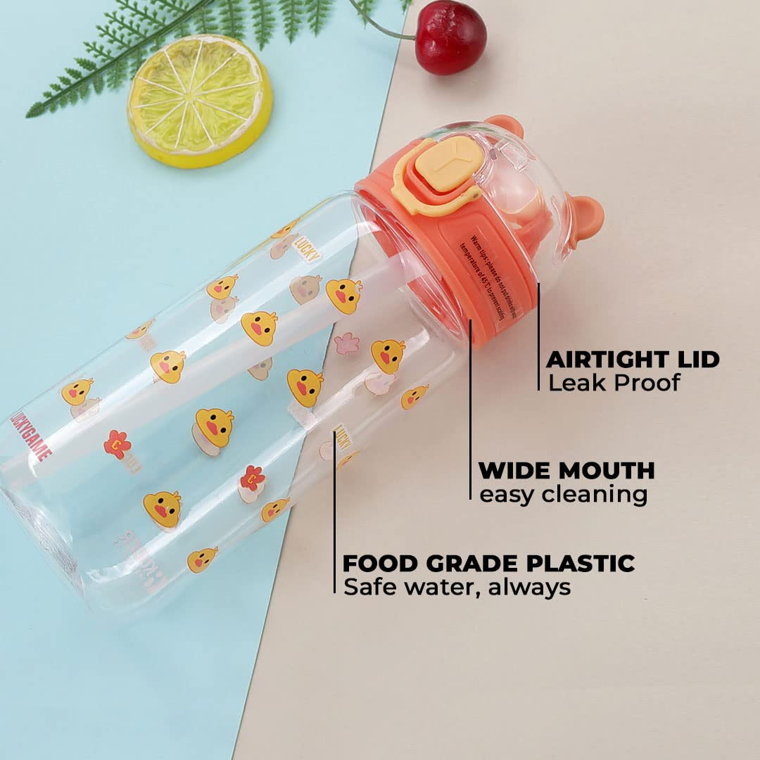 Kuber Sipper Bottle with Straw for Kids | Teddy Tumbler Sipper Cup I Cute Water Bottle with Lid | Food Grade Plastic | One Click Open | Leak Proof, BPA Free | 550 ml I School Boys Girls (Transparent)