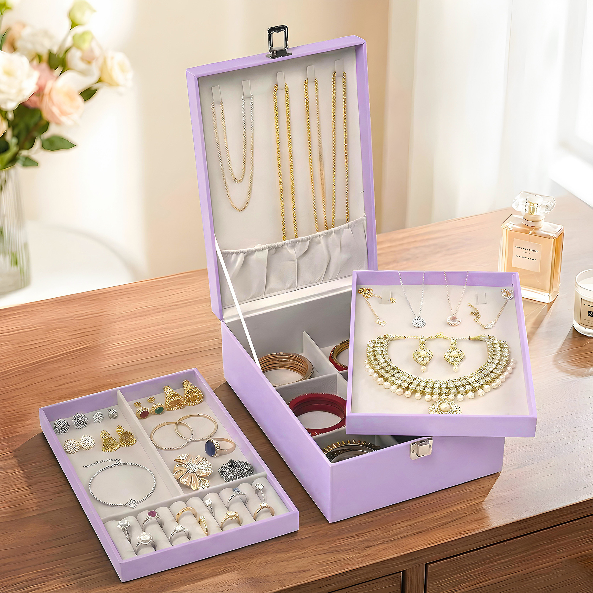 Leather Single Jewellery Box for Women  Girls  Lockable Necklace Ring Earring Organizer for Gift  Travel Friendly  Lavender